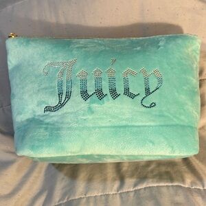 Juicy Couture - Cosmetic / Travel Bag      Teal Velvet Bling Logo